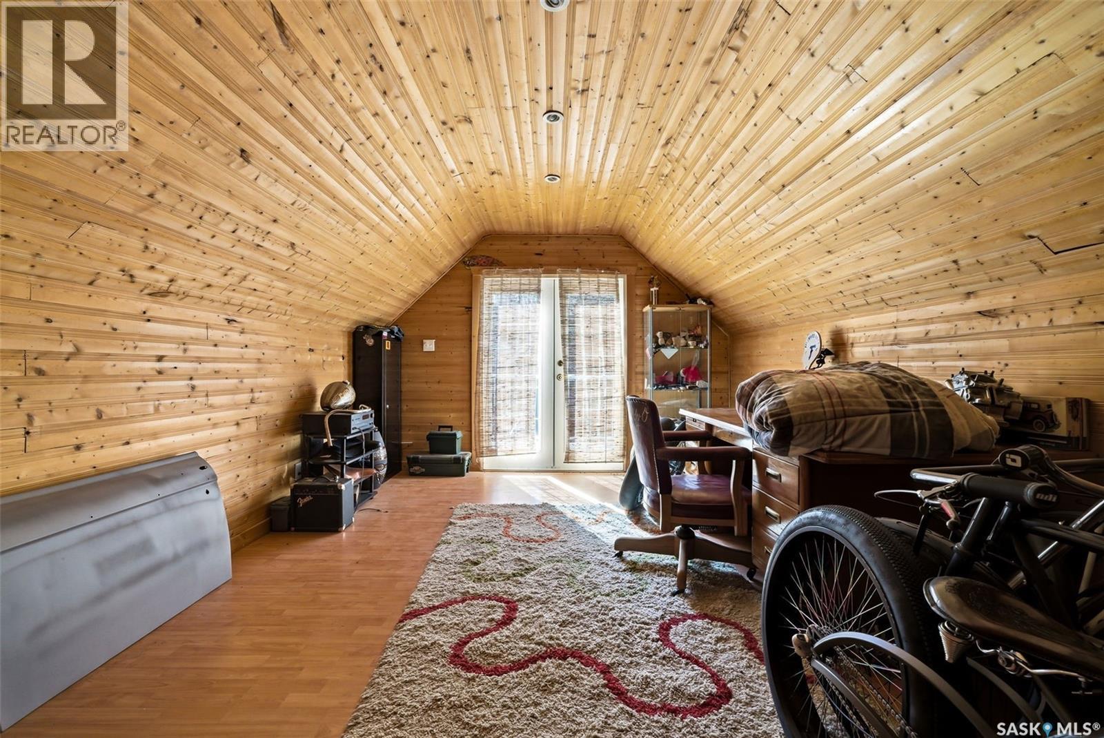 160 Elgin Crescent, Lumsden, SK - Indoor