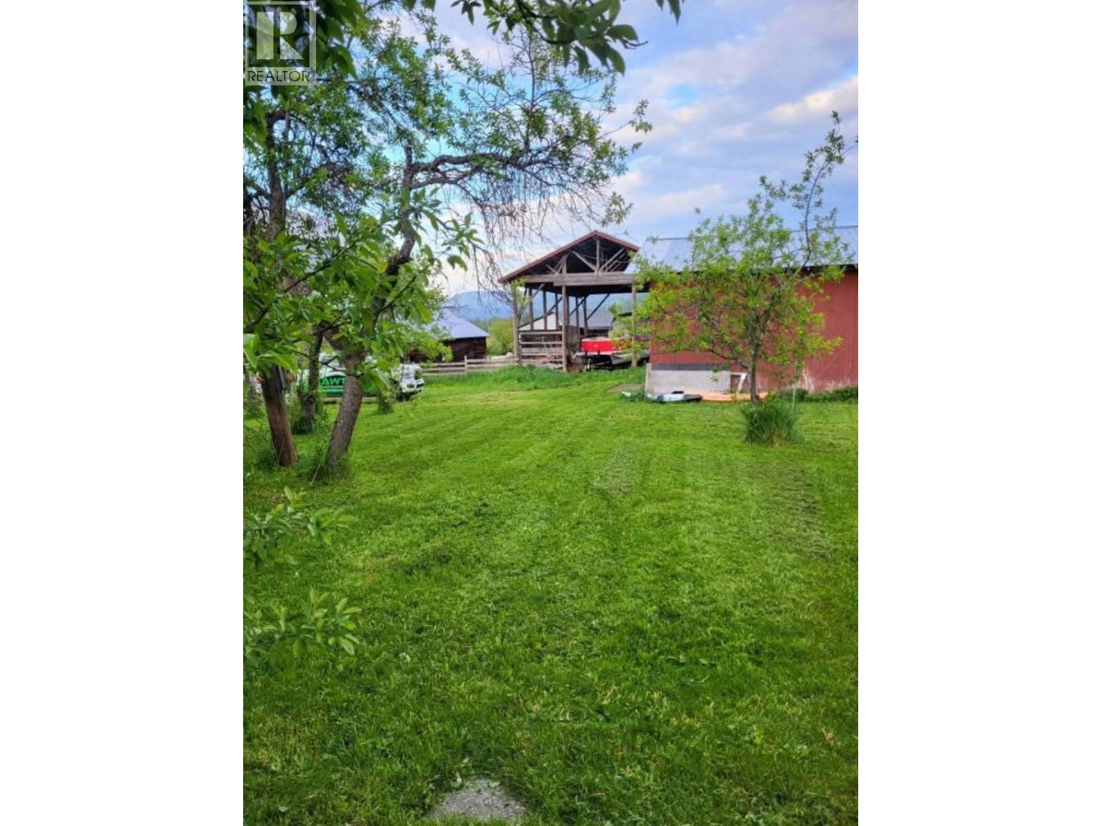 3668 Trinity Valley Road, Enderby, BC - Outdoor