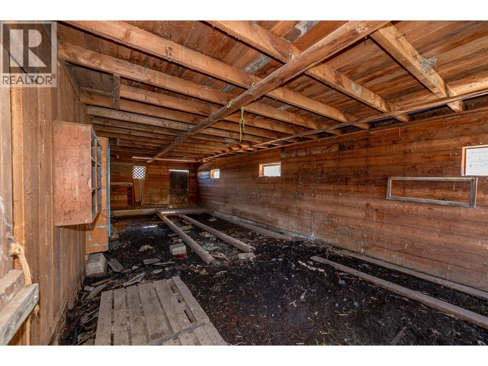 3668 Trinity Valley Road, Enderby, BC - Indoor Photo Showing Other Room