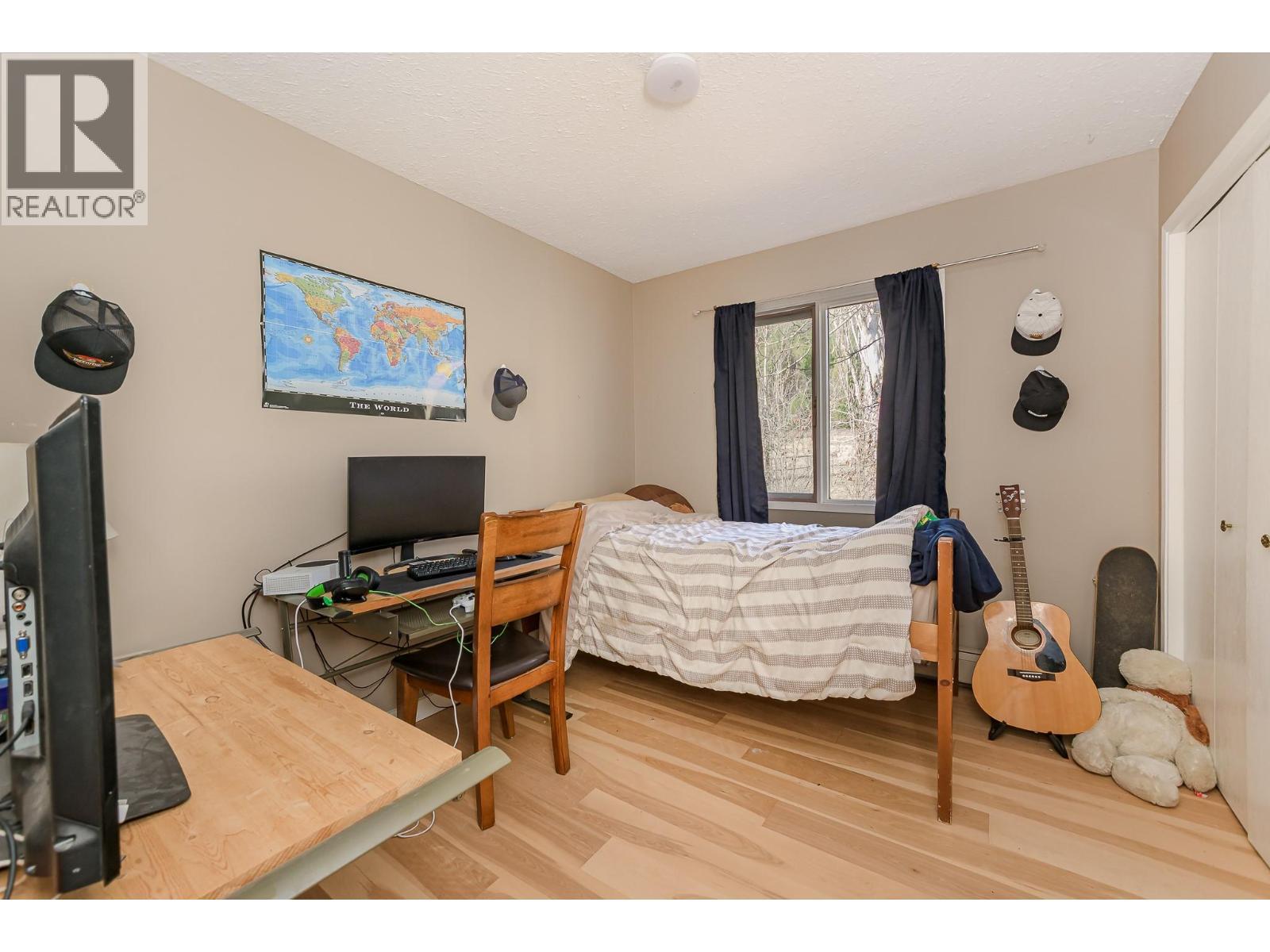 3668 Trinity Valley Road, Enderby, BC - Indoor Photo Showing Bedroom