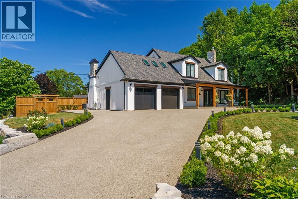 204 Falling Brook Drive, Ancaster, ON - Outdoor