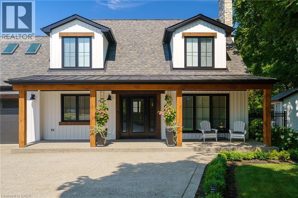 204 Falling Brook Drive, Ancaster, ON - Outdoor With Deck Patio Veranda