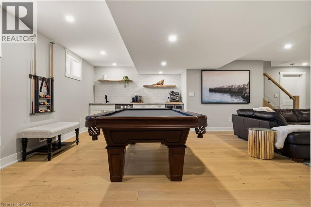 204 Falling Brook Drive, Ancaster, ON - Indoor Photo Showing Other Room