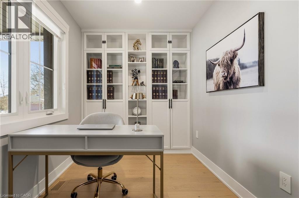 204 Falling Brook Drive, Ancaster, ON - Indoor Photo Showing Office