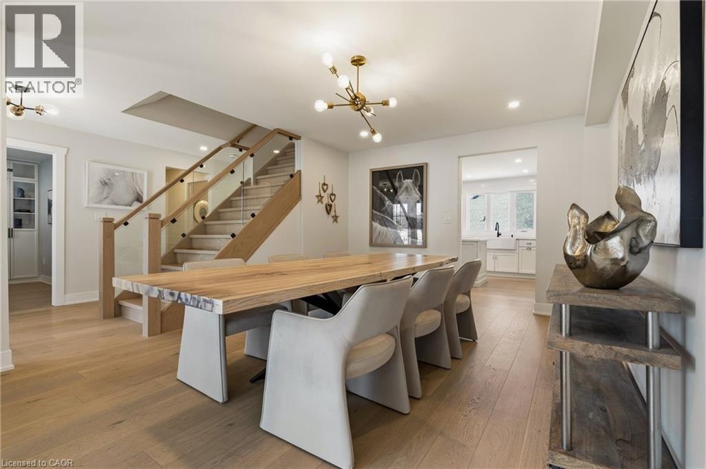 204 Falling Brook Drive, Ancaster, ON - Indoor Photo Showing Other Room