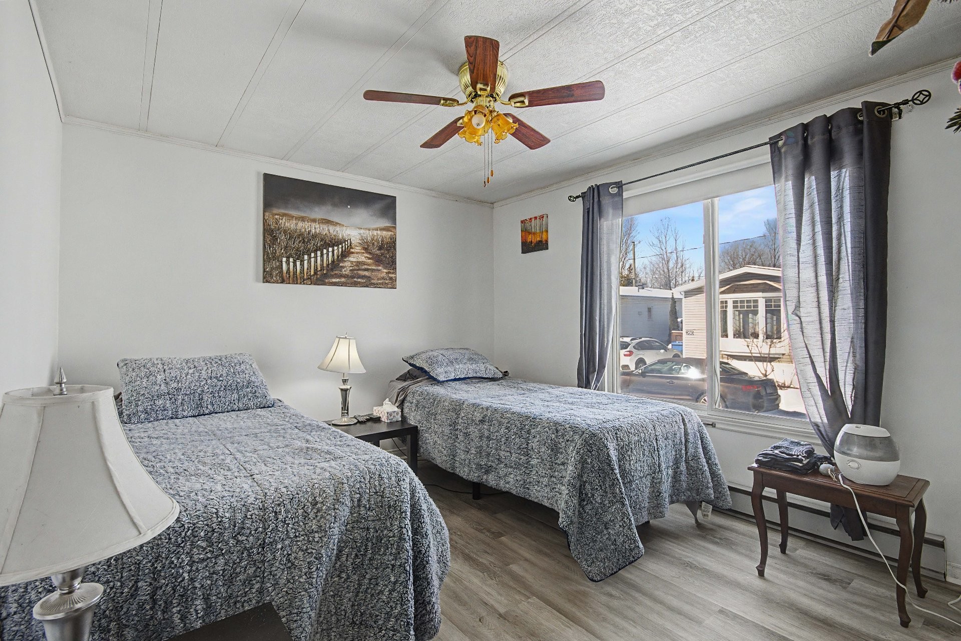 Master Bedroom - 255-3950 Boul. Sir-Wilfrid-Laurier, Longueuil (Saint-Hubert), QC - Indoor Photo Showing Bedroom