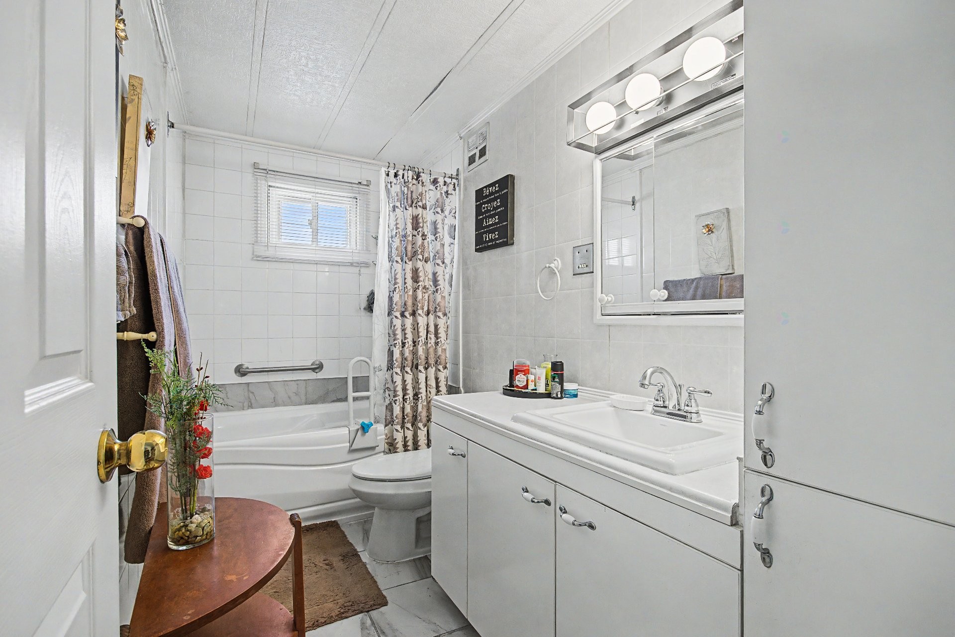 Bathroom - 255-3950 Boul. Sir-Wilfrid-Laurier, Longueuil (Saint-Hubert), QC - Indoor Photo Showing Bathroom