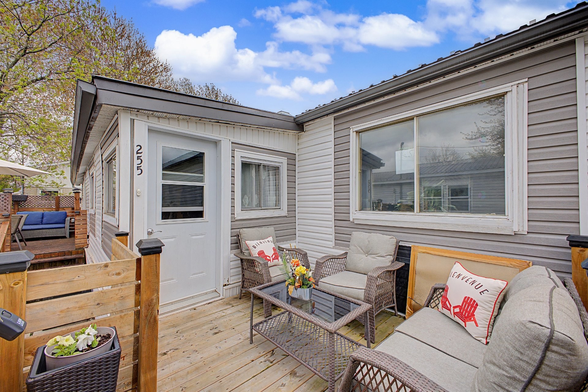 Entry - 255-3950 Boul. Sir-Wilfrid-Laurier, Longueuil (Saint-Hubert), QC - Outdoor With Deck Patio Veranda