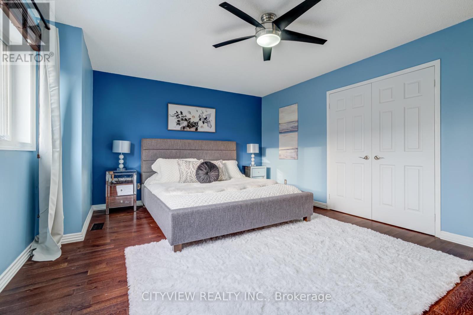 3339 Cactus Gate, Mississauga, ON - Indoor Photo Showing Bedroom