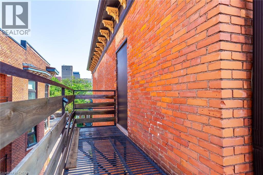 21 Bold Street, Hamilton, ON