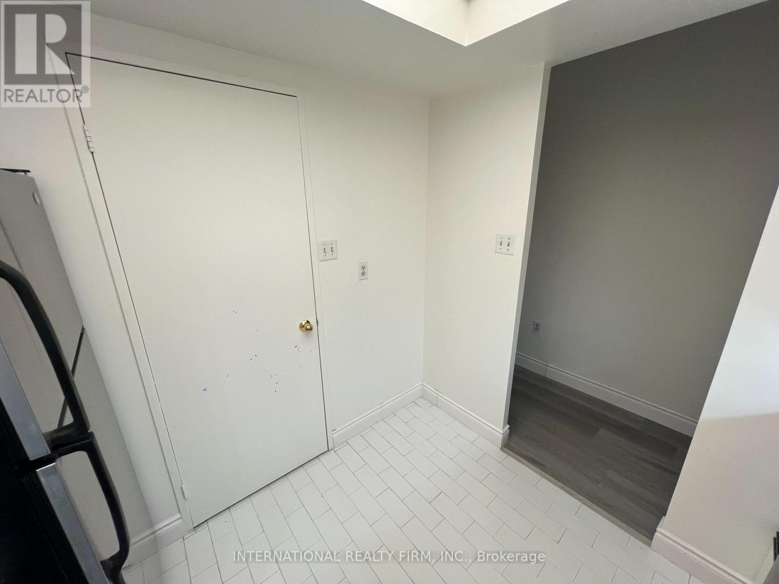 Ph5 - 65 Scadding Avenue, Toronto, ON - Indoor Photo Showing Other Room