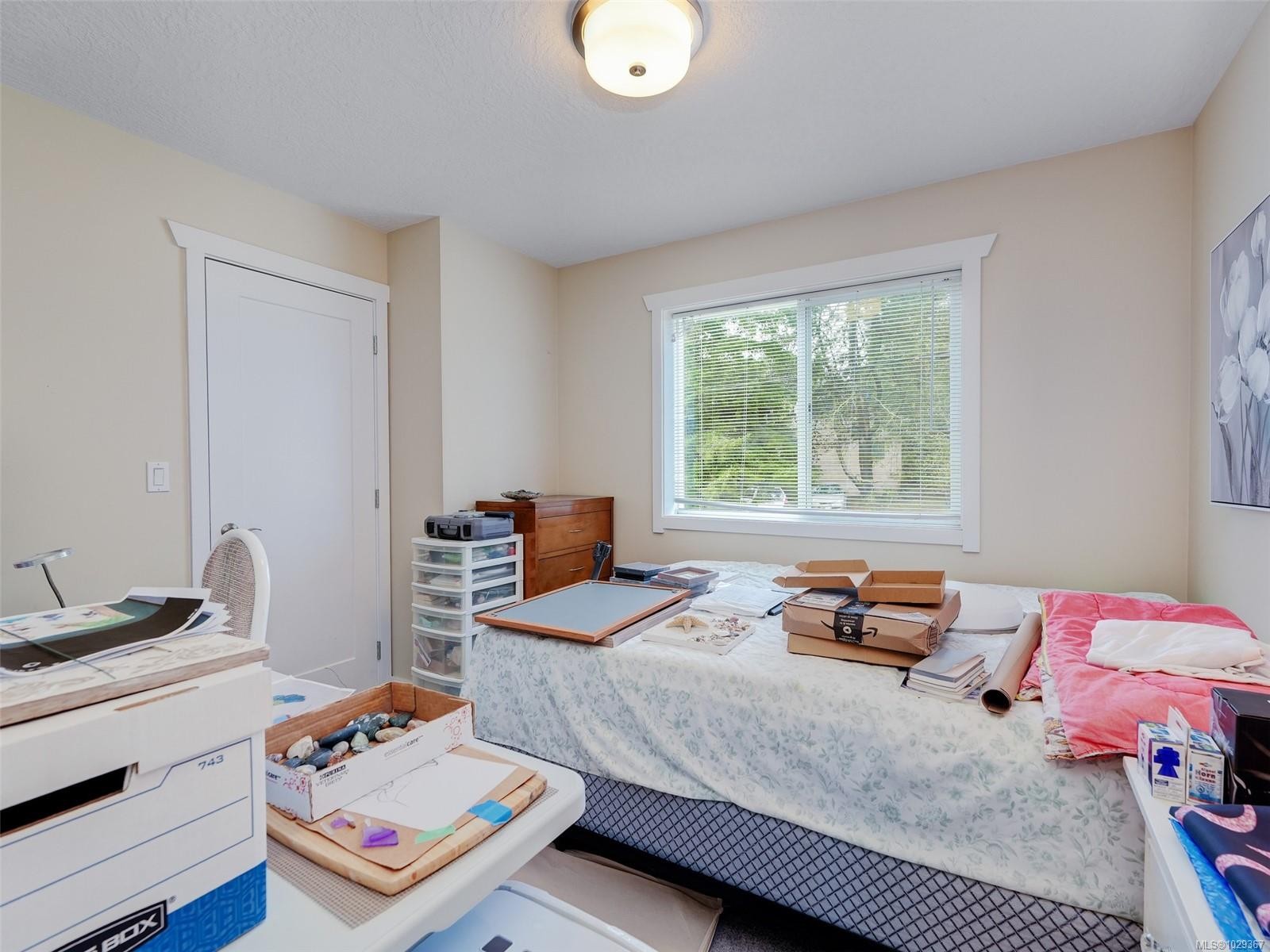 2099 Maple Ave South, Sooke, BC