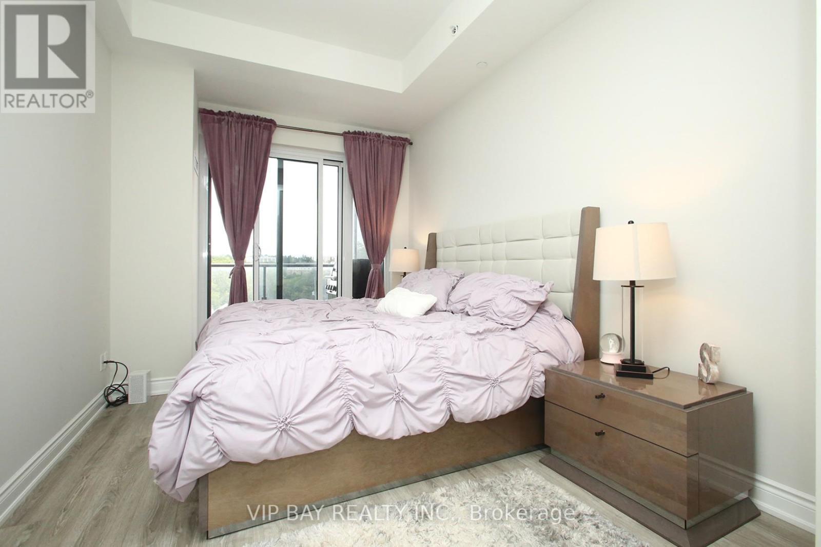 511 - 9618 Yonge Street, Richmond Hill, ON - Indoor Photo Showing Bedroom