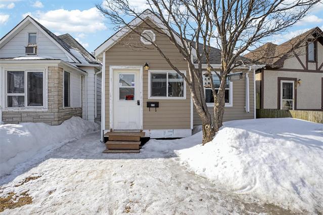 374 Martin Ave, Winnipeg, MB