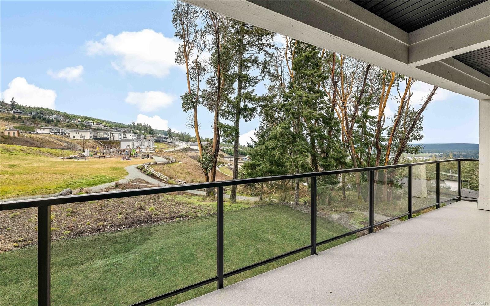 1201 Viewtop Rd, Duncan, BC - Outdoor With View