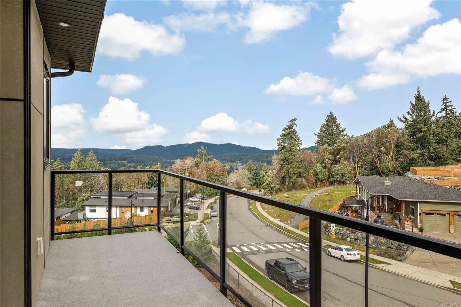 1201 Viewtop Rd, Duncan, BC - Outdoor With View