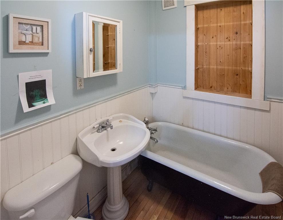 17 Chapman St, Moncton, NB