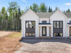 104 Beau Domaine ST Dieppe, NB E1A 9H5
