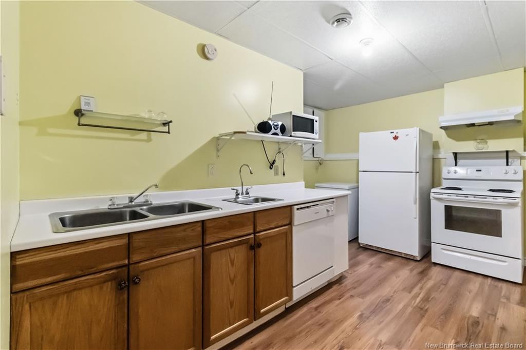 23 Flint Crt, Moncton, NB