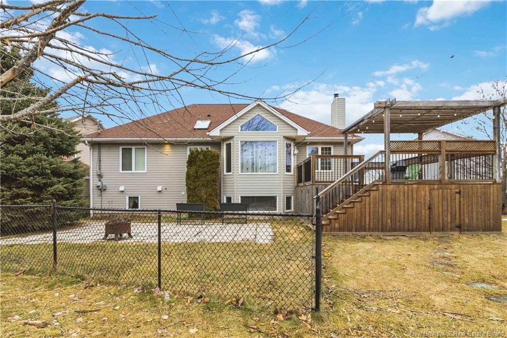 23 Flint Crt, Moncton, NB