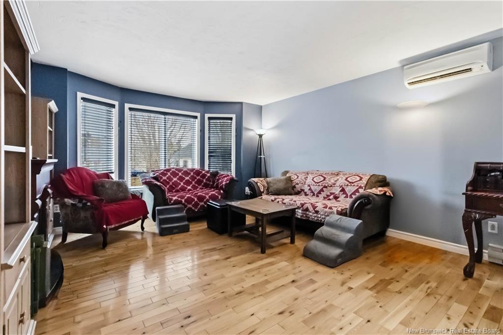 23 Flint Crt, Moncton, NB