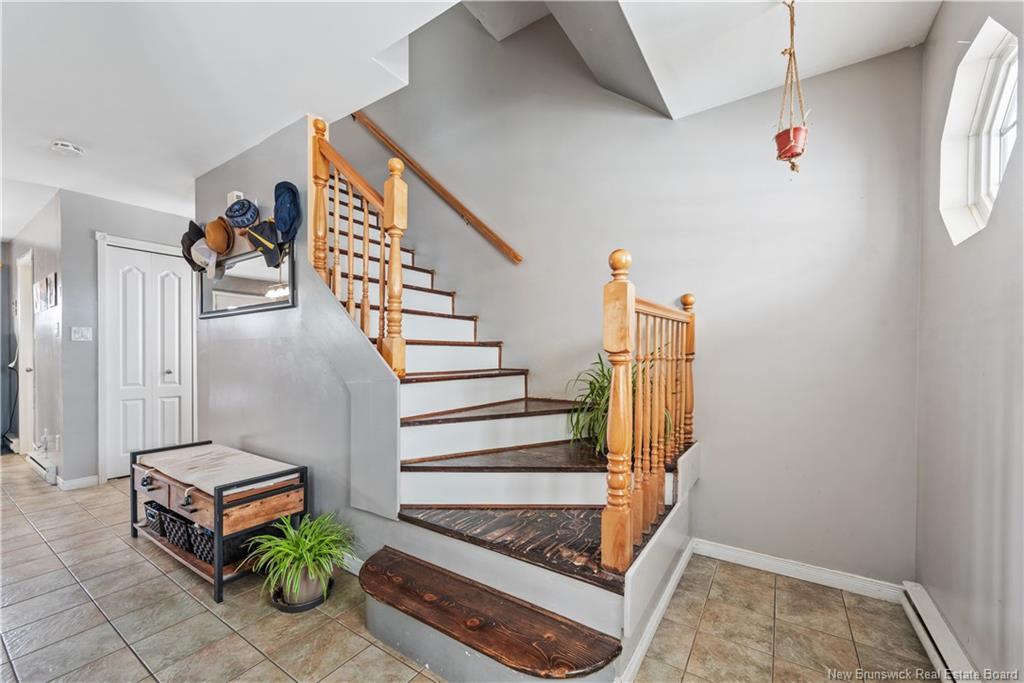 37 Stoneham Dr, Moncton, NB