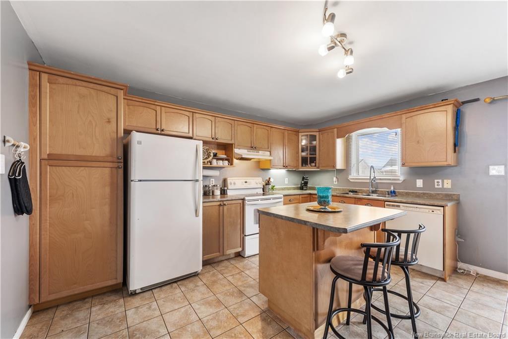 37 Stoneham Dr, Moncton, NB