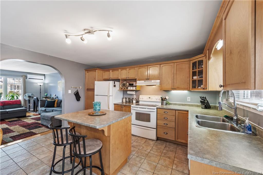 37 Stoneham Dr, Moncton, NB