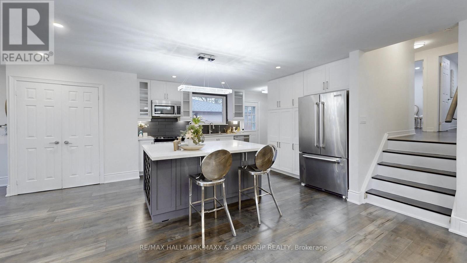 42 Devins Drive, Aurora, ON - Indoor