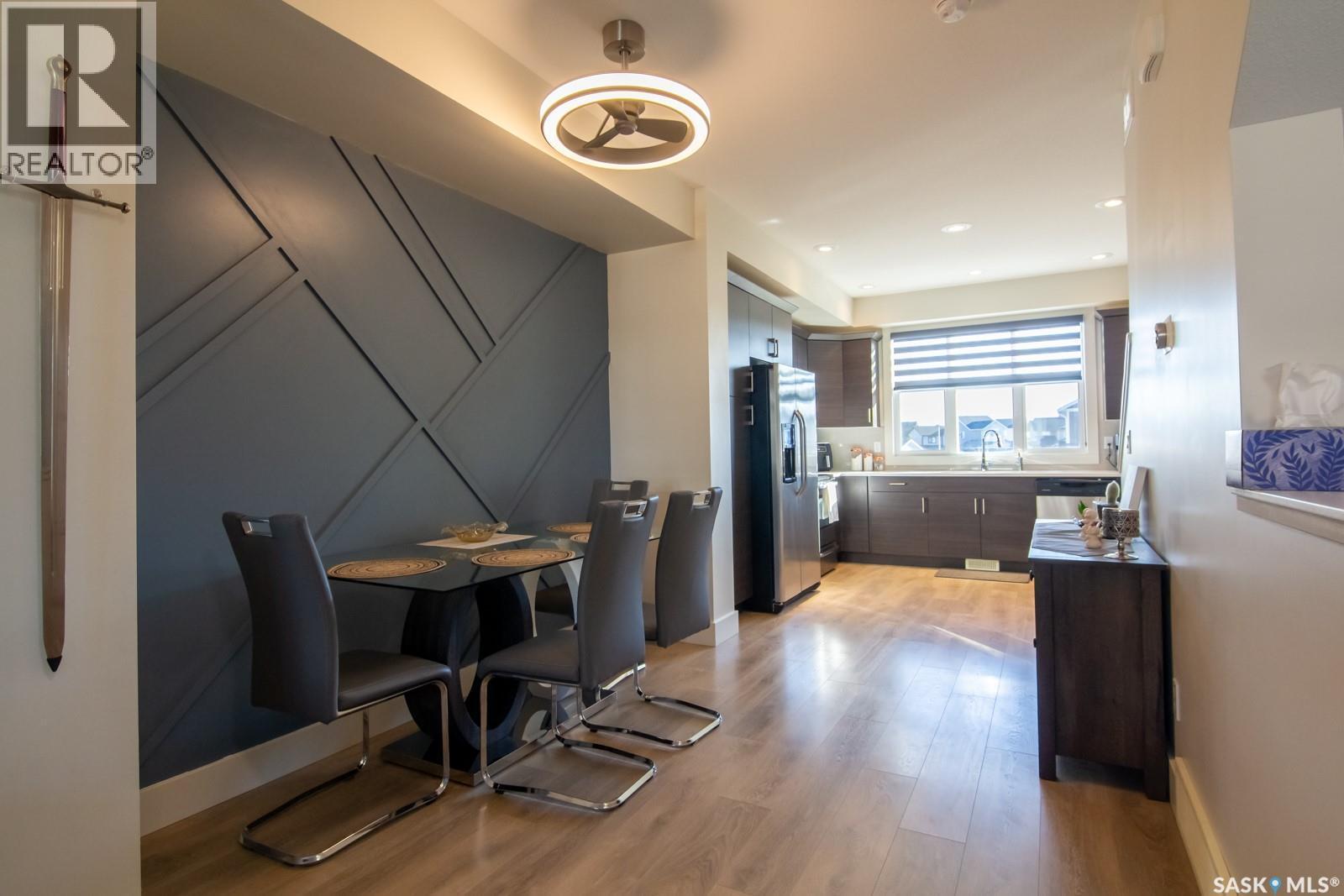 709 Meadows Boulevard, Saskatoon, SK - Indoor