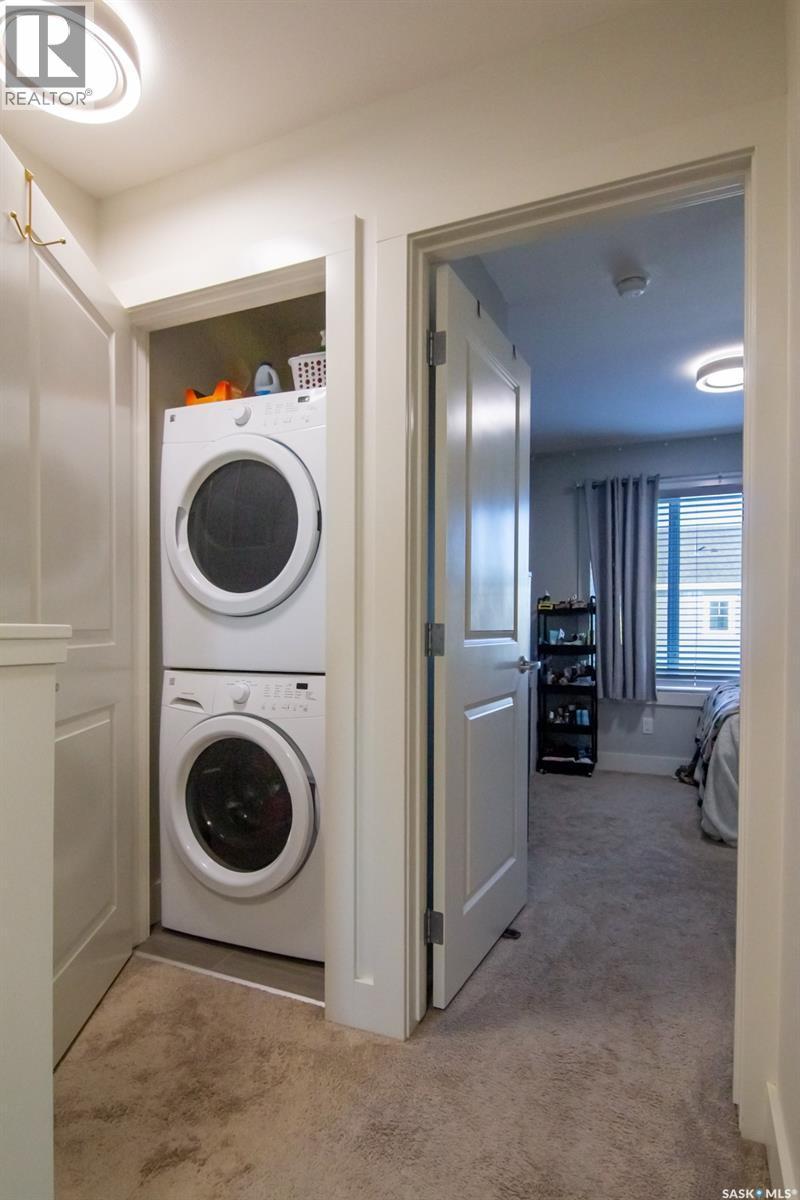 709 Meadows Boulevard, Saskatoon, SK - Indoor Photo Showing Laundry Room