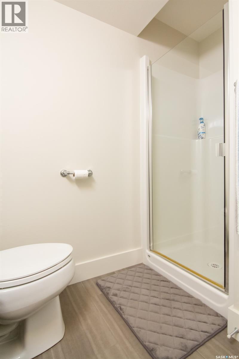 709 Meadows Boulevard, Saskatoon, SK - Indoor Photo Showing Bathroom