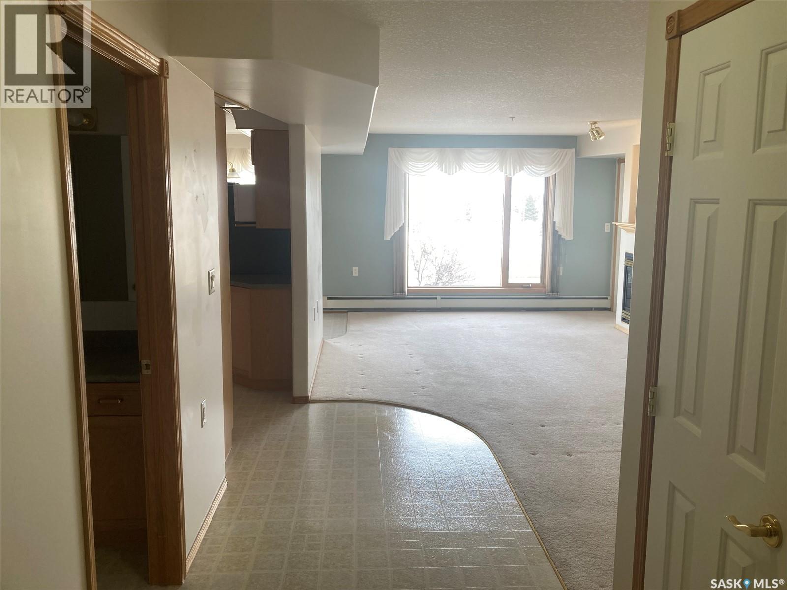 329 325 Keevil Crescent, Saskatoon, SK - Indoor Photo Showing Other Room