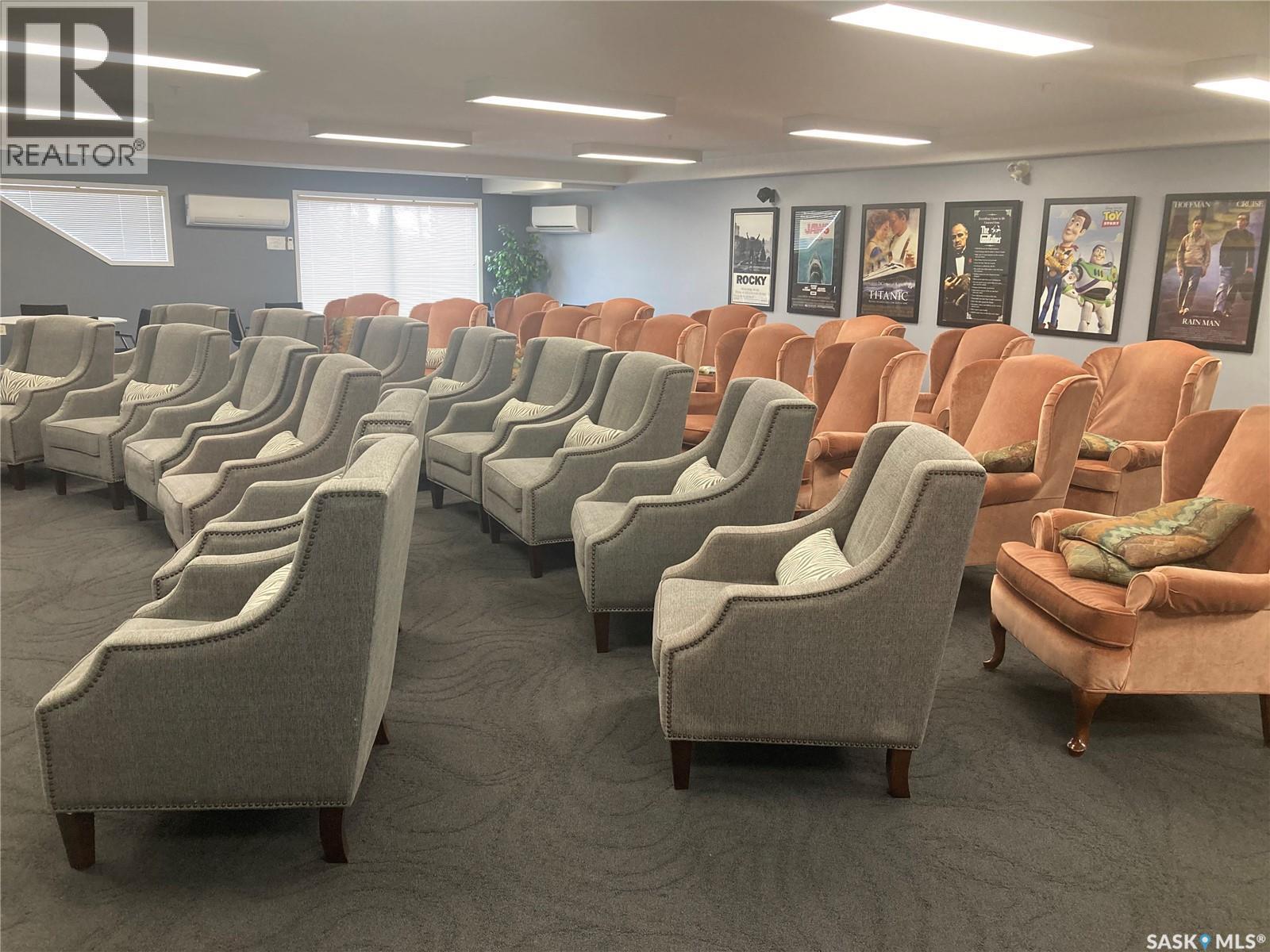 329 325 Keevil Crescent, Saskatoon, SK - Indoor