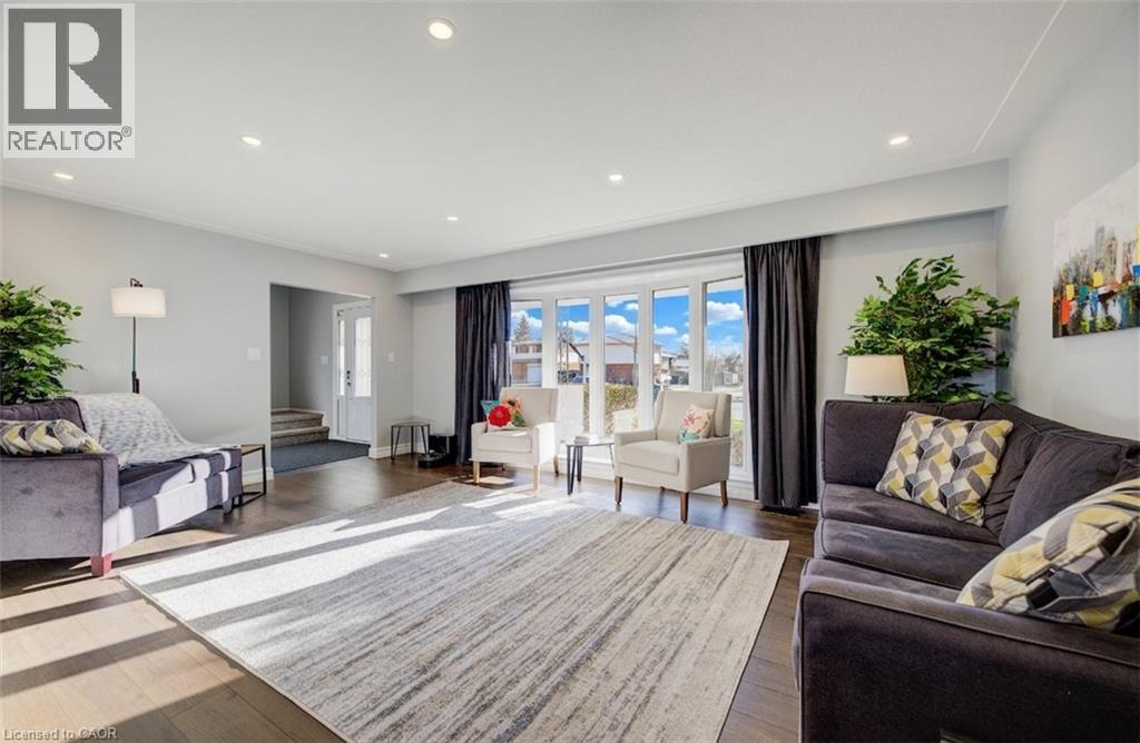 Recessed pot lights are plentiful. - 63 Kingston Crescent, Kitchener, ON - Indoor Photo Showing Living Room