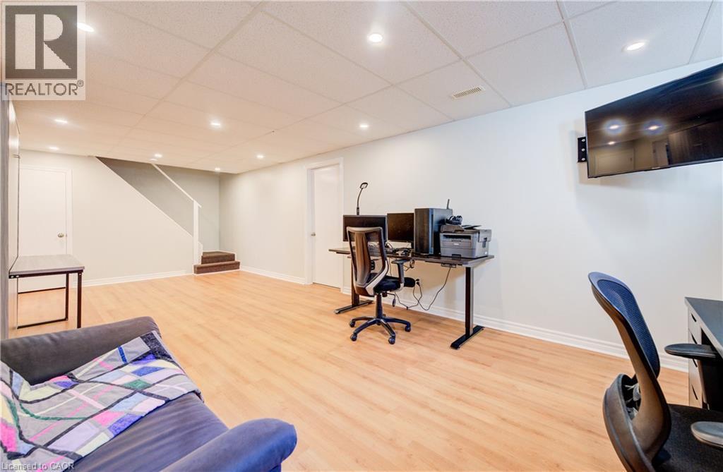 Lighting is done right. - 63 Kingston Crescent, Kitchener, ON - Indoor Photo Showing Office