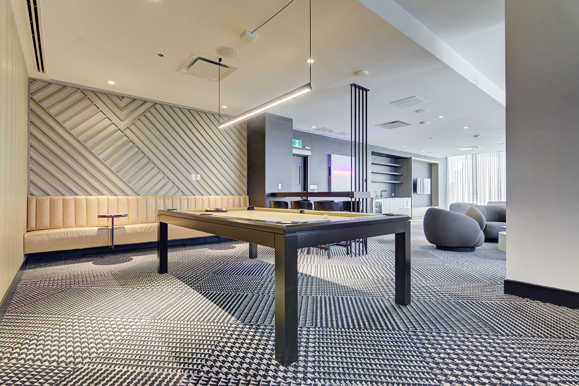 Autre - 3411-1205 Place Phillips, Montréal (Ville-Marie), QC - Indoor Photo Showing Other Room