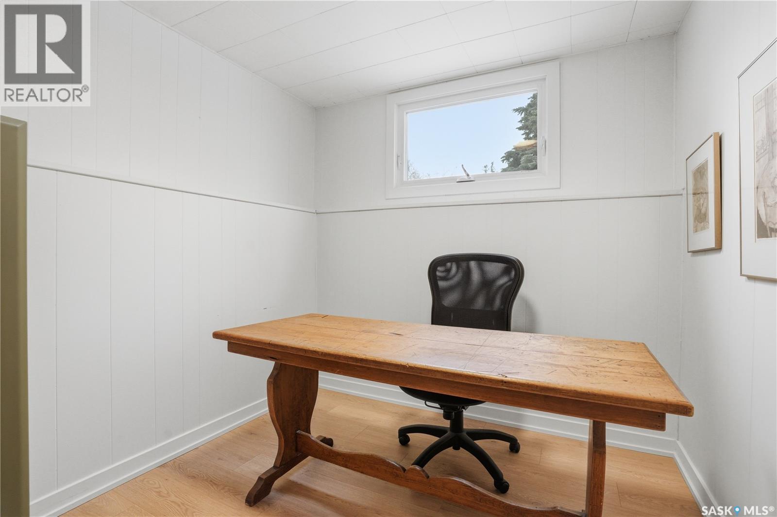 41 Red River Road, Saskatoon, SK - Indoor Photo Showing Office