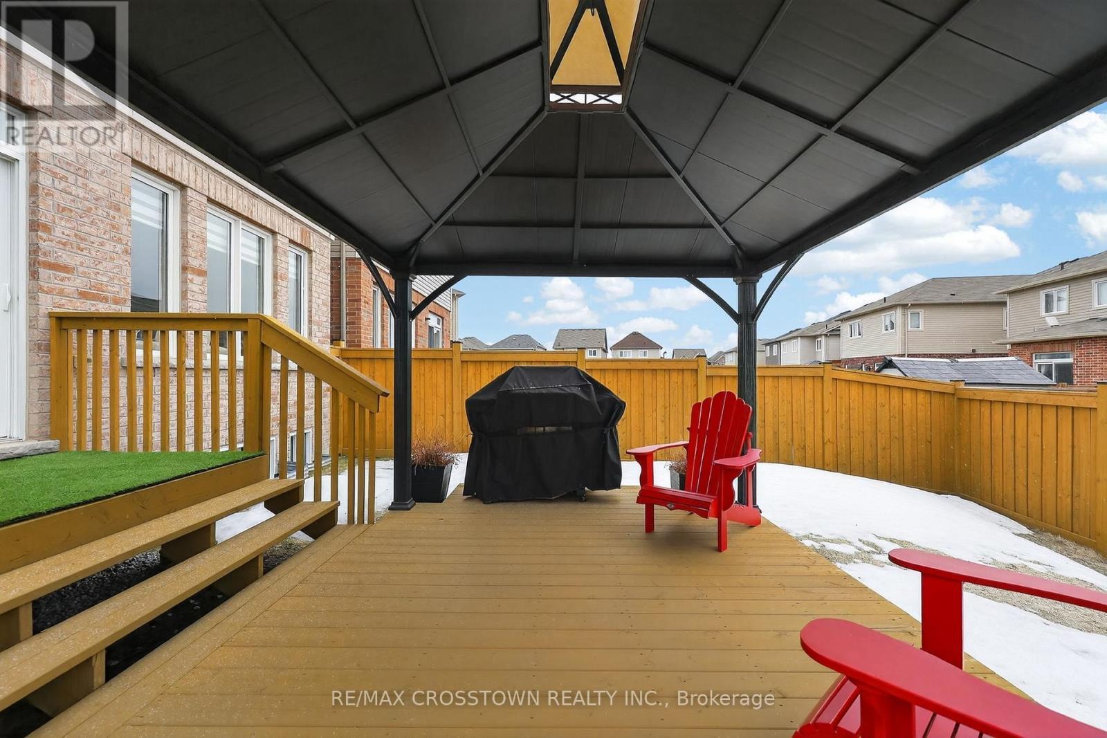 30 Hutton Crescent, Essa, ON - Outdoor With Deck Patio Veranda With Exterior