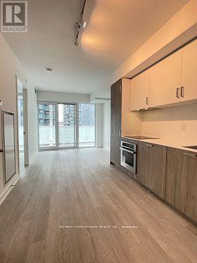 2012 - 88 Queen Street E, Toronto, ON - Indoor Photo Showing Other Room