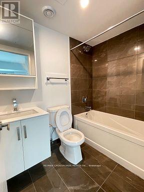 2012 - 88 Queen Street E, Toronto, ON - Indoor Photo Showing Bathroom