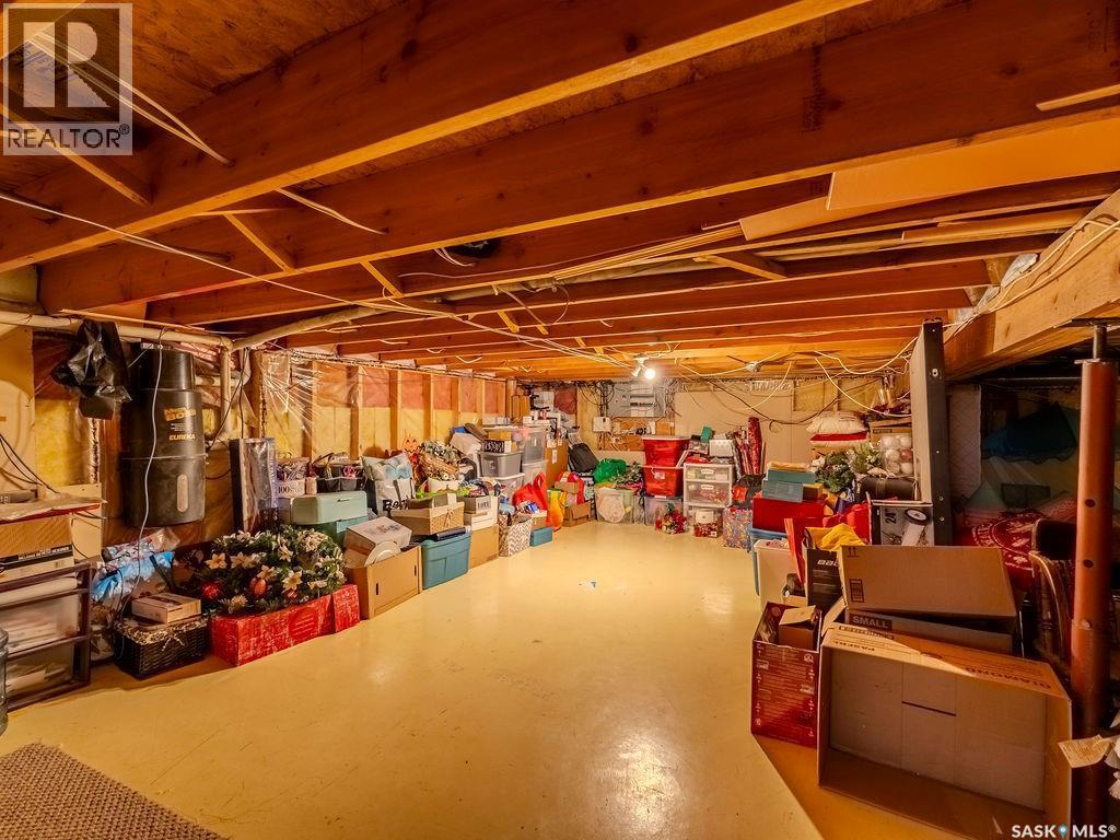 2306 Kenderdine Road, Saskatoon, SK - Indoor Photo Showing Basement