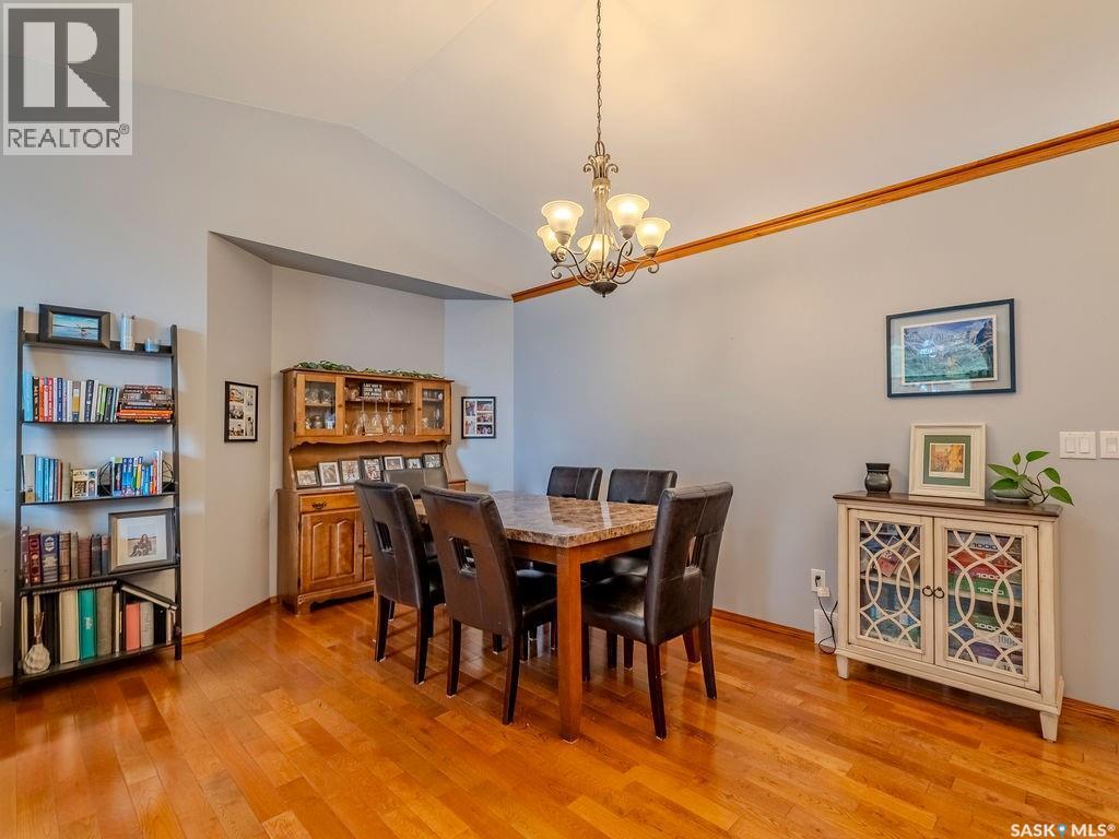 2306 Kenderdine Road, Saskatoon, SK - Indoor Photo Showing Dining Room