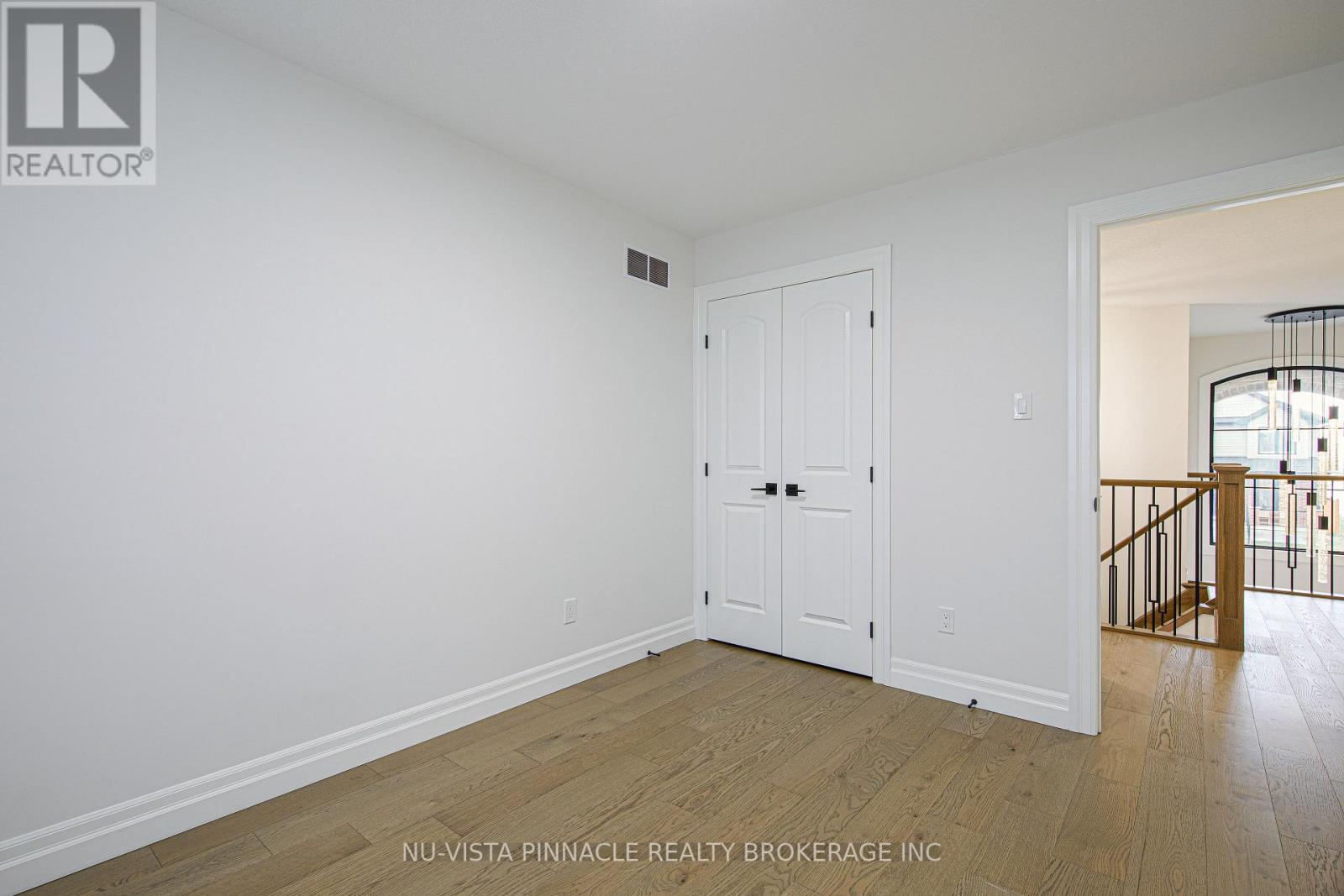 1932 Trailsway Drive, London South (South B), ON - Indoor Photo Showing Other Room