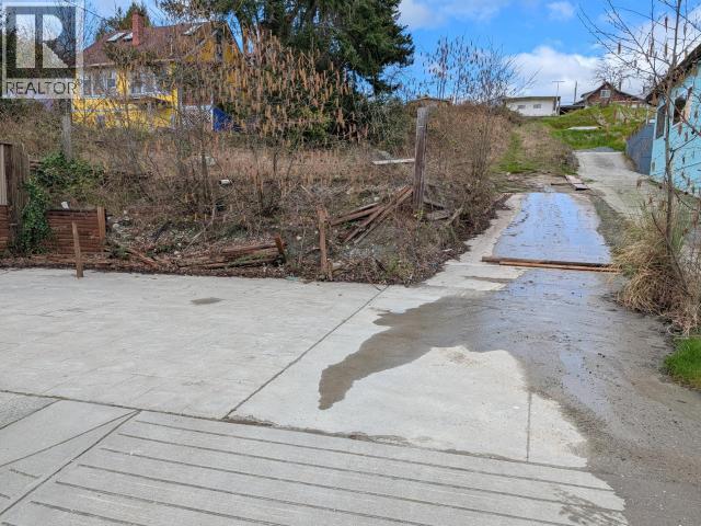 4572 Marine Ave, Powell River, BC