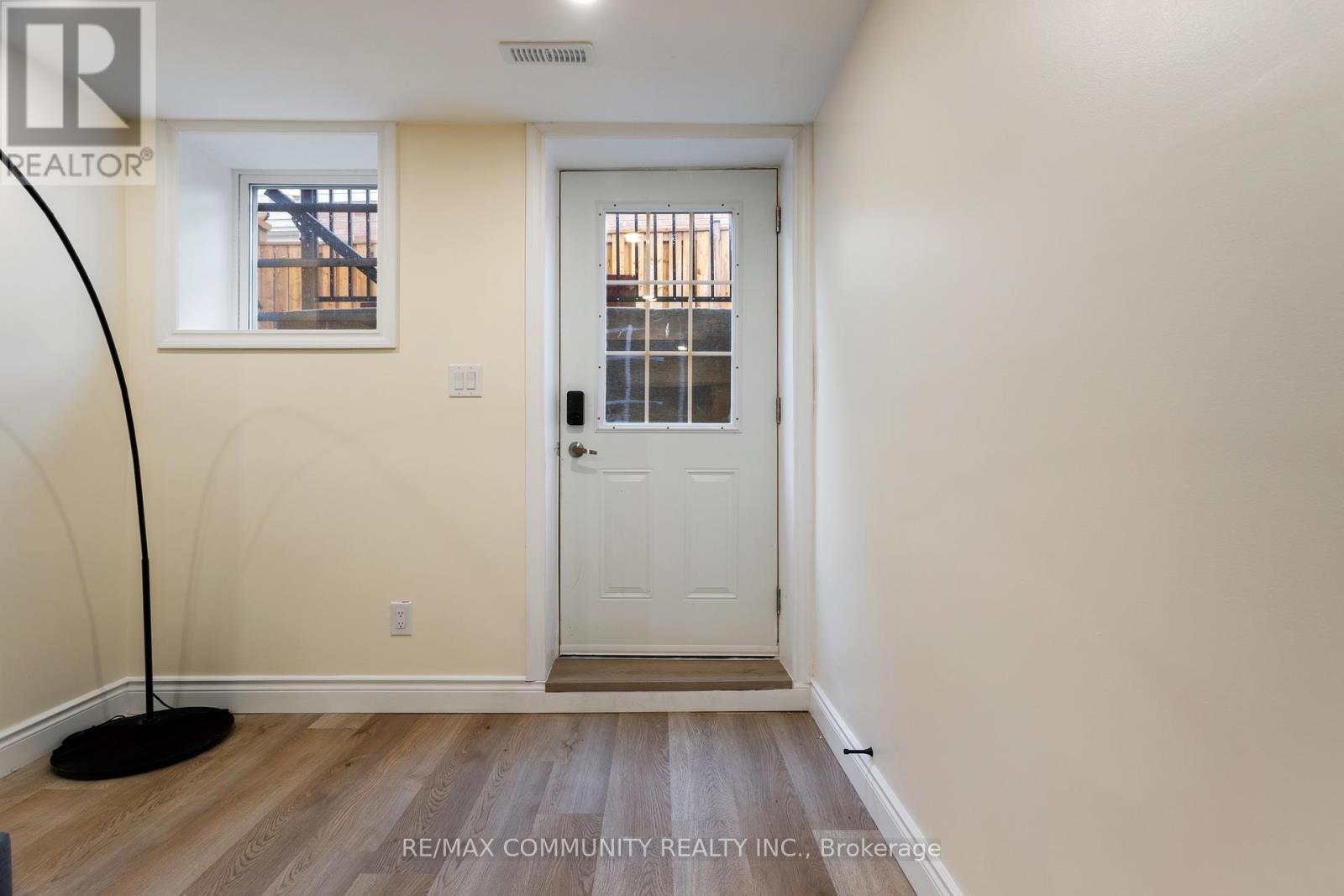 127 Glenvalley Drive, Cambridge, ON - Indoor Photo Showing Other Room