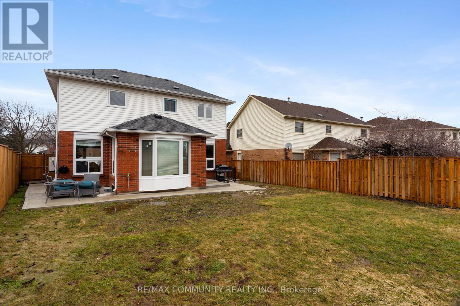 127 Glenvalley Drive, Cambridge, ON - Outdoor With Exterior