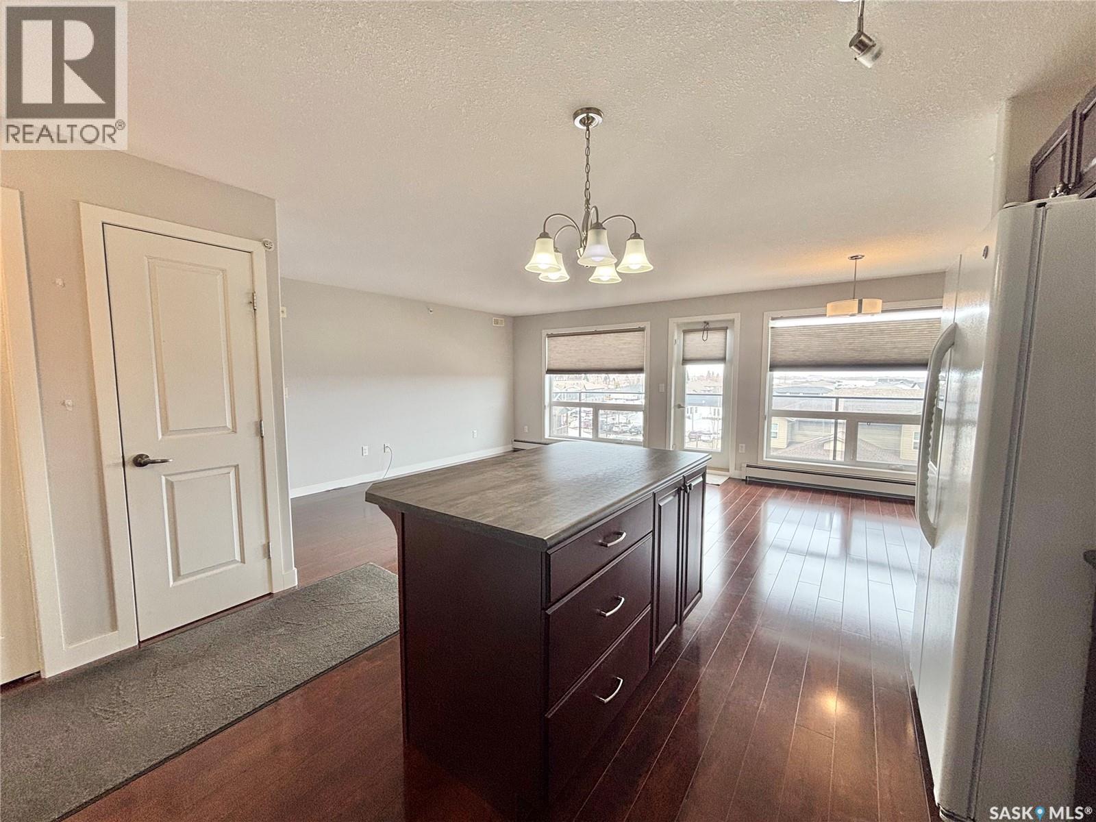 302 333 Morrison Drive, Yorkton, SK - Indoor Photo Showing Other Room