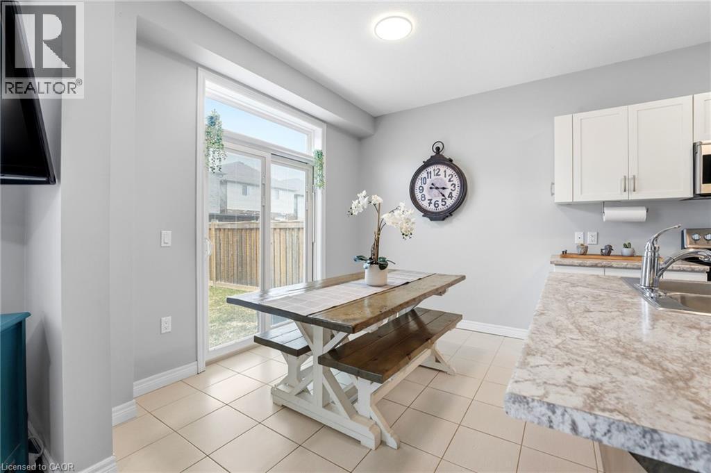 86 Fairgrounds Drive, Binbrook, ON - Indoor Photo Showing Kitchen