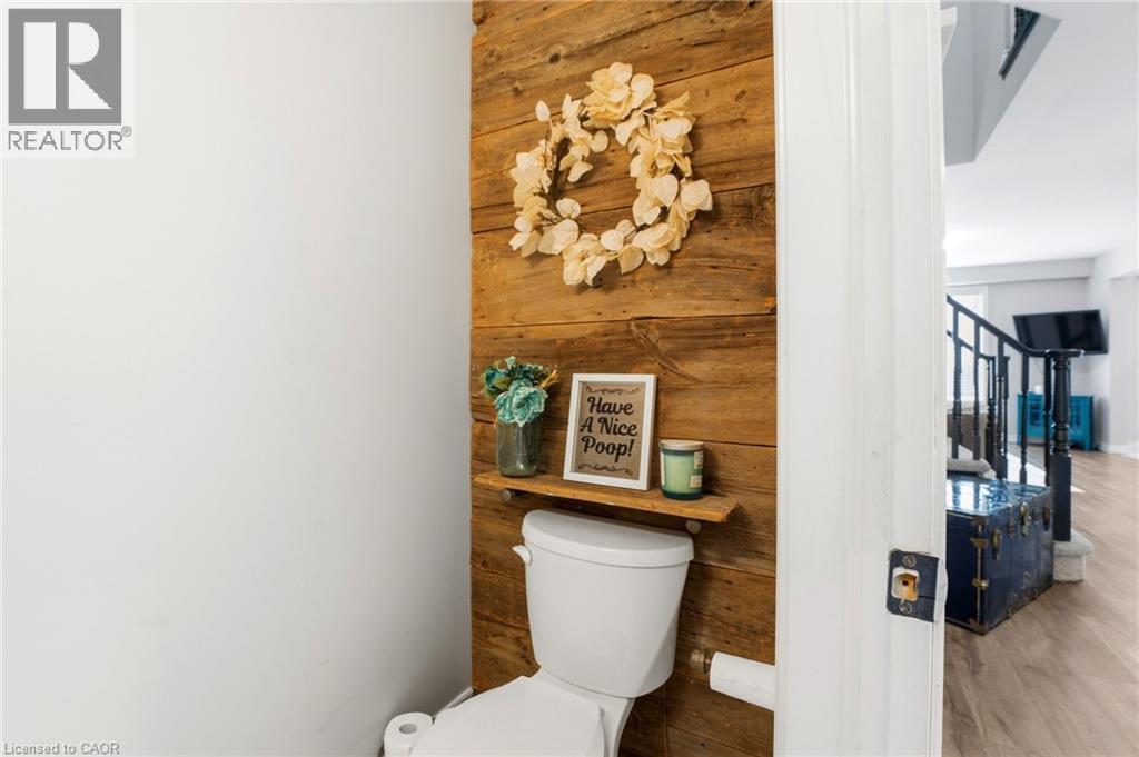 86 Fairgrounds Drive, Binbrook, ON - Indoor Photo Showing Bathroom